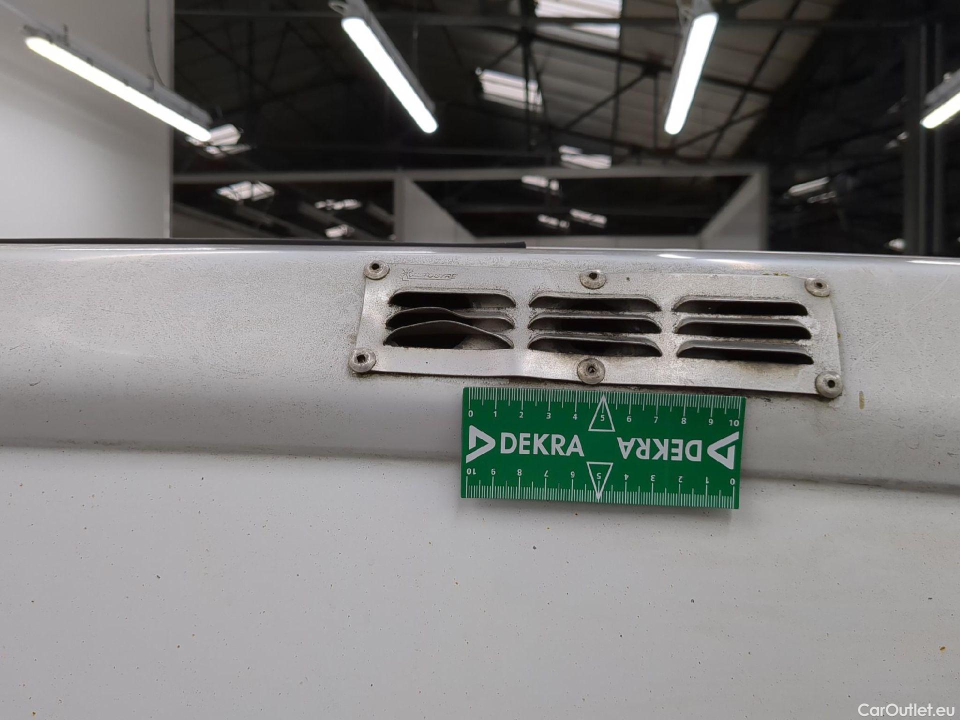  Peugeot  Expert  Fourgon  Fourgon L1H1 Pack CD Clim 2.0 130CV BVM6 #69