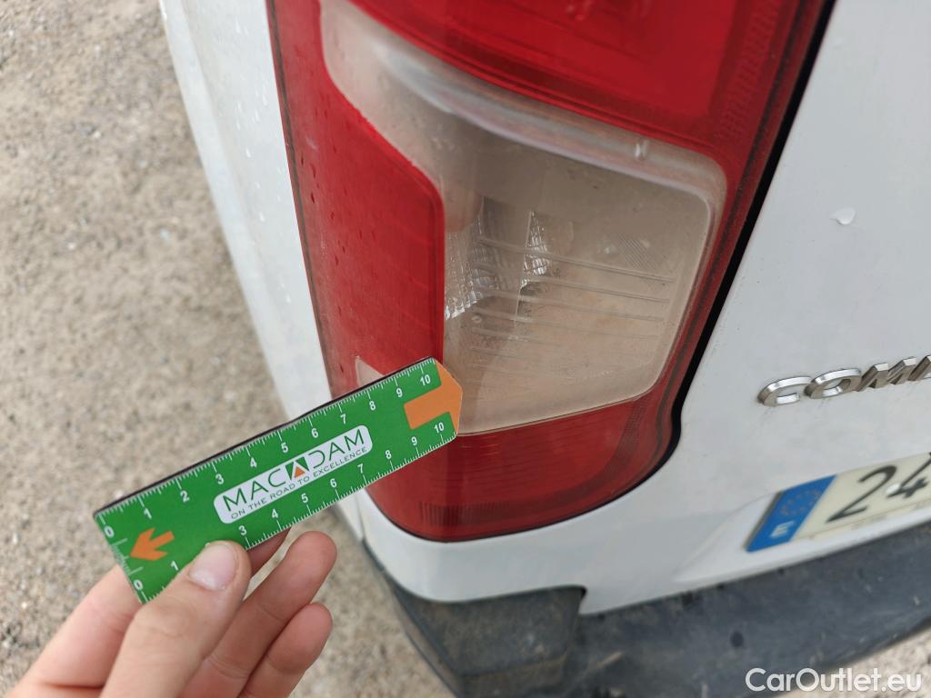  Opel  Combo OPEL  Life / 2018 / 5P / combi 1.5 TD 75kW (100CV) S/S Edition L (IND) #21