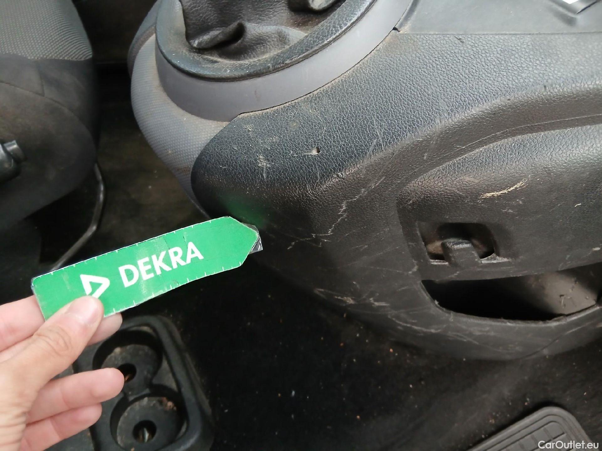  Citroen  Berlingo CITROEN  / 2015 / 3P / furgón derivado de turismo BlueHDi 55KW (75CV) #41