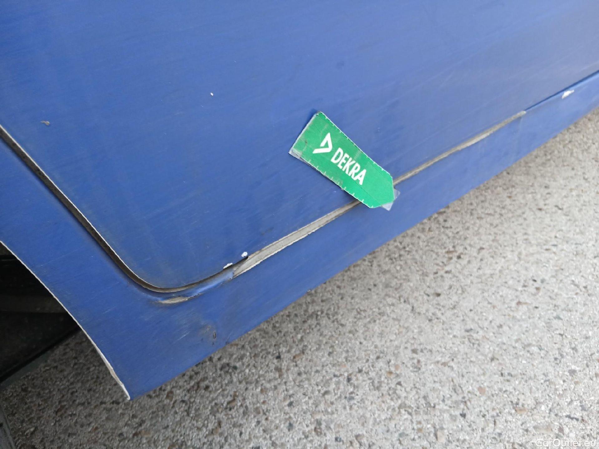  Citroen  Berlingo CITROEN  / 2015 / 3P / furgón derivado de turismo BlueHDi 55KW (75CV) #33