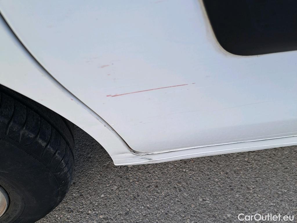  Peugeot  Partner PEUGEOT  VU 4p 2G furgón derivado de Furgón Confort PackL2 BlueHDi 73KW (100) #37