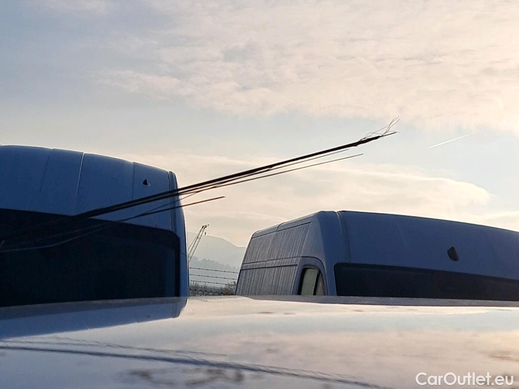  Peugeot  Partner PEUGEOT  VU 4p 2G furgón derivado de Furgón Confort PackL2 BlueHDi 73KW (100) #55