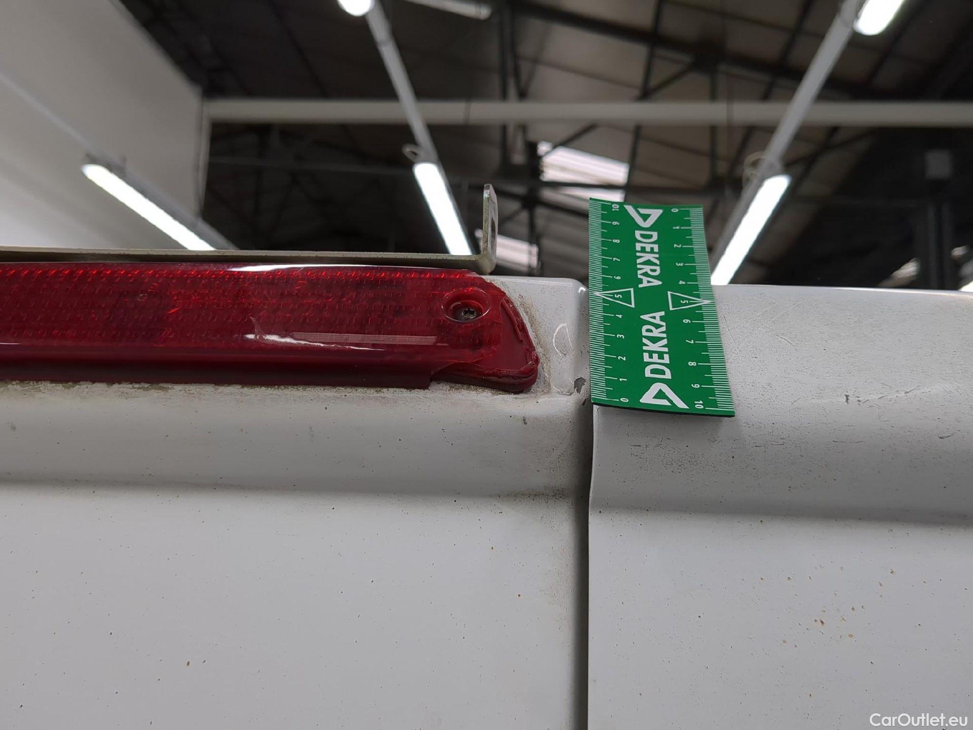  Peugeot  Expert  Fourgon  Fourgon L1H1 Pack CD Clim 2.0 130CV BVM6 #61