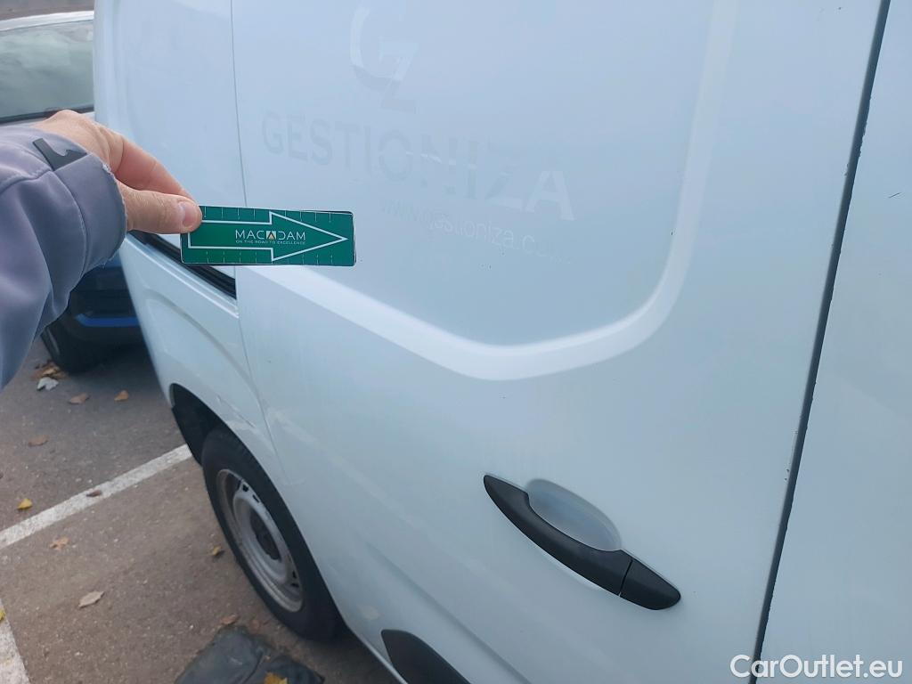  Peugeot  Partner PEUGEOT  / 2018 / 4P / furgón derivado de turismo Premium Standard 600kg BlueHDi 73kW #10