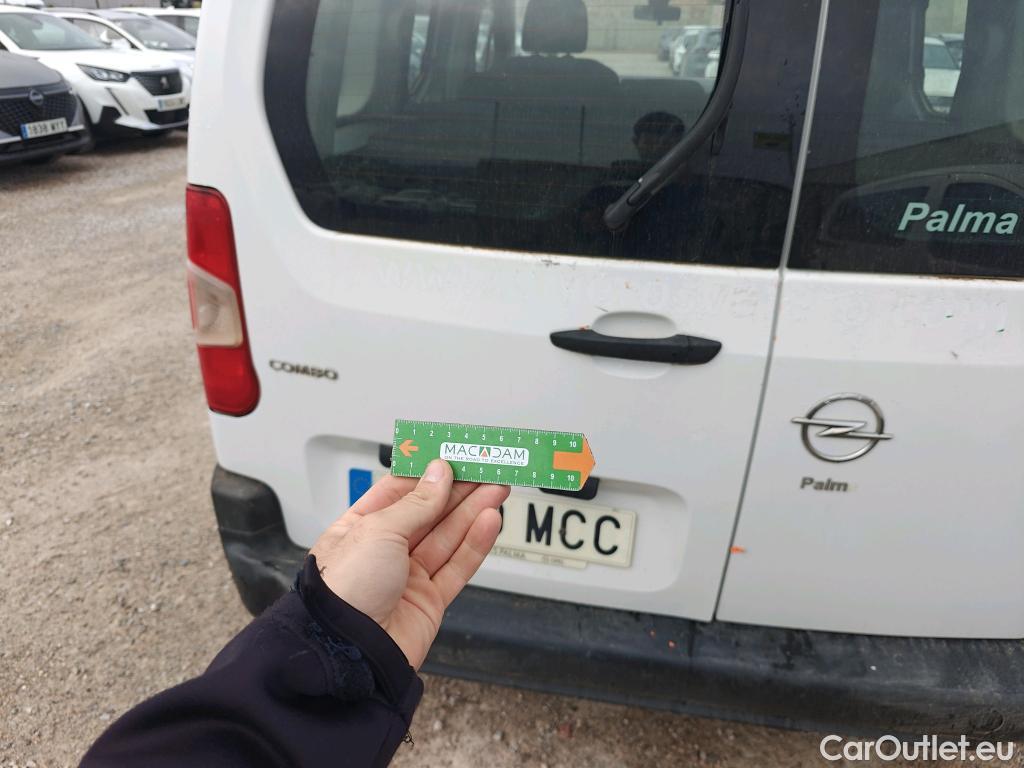  Opel  Combo OPEL  Life / 2018 / 5P / combi 1.5 TD 75kW (100CV) S/S Edition L (IND) #36
