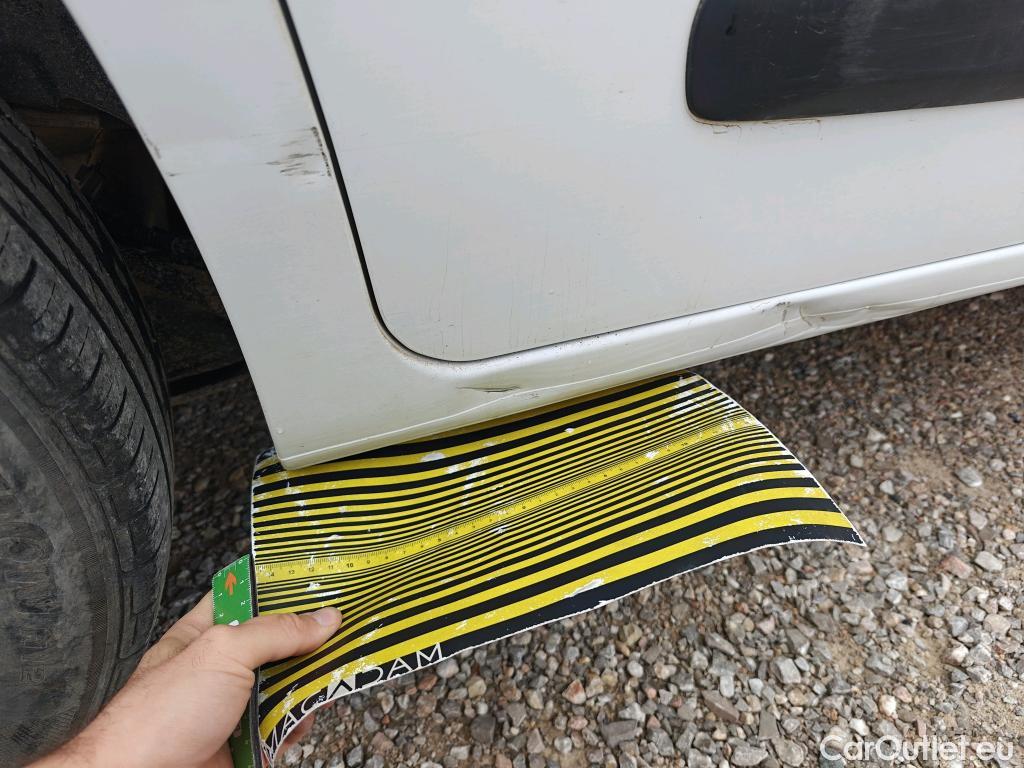  Opel  Combo OPEL  Life / 2018 / 5P / combi 1.5 TD 75kW (100CV) S/S Edition L (IND) #35