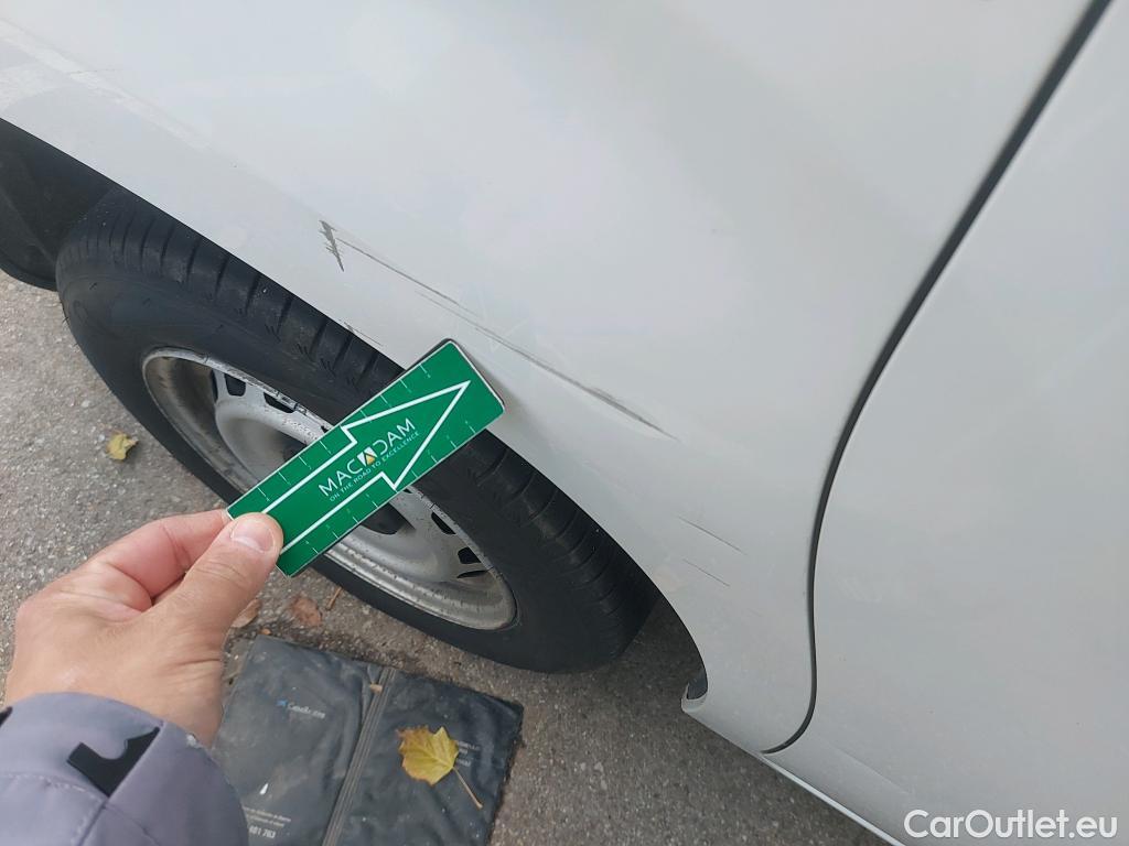  Peugeot  Partner PEUGEOT  / 2018 / 4P / furgón derivado de turismo Premium Standard 600kg BlueHDi 73kW #28