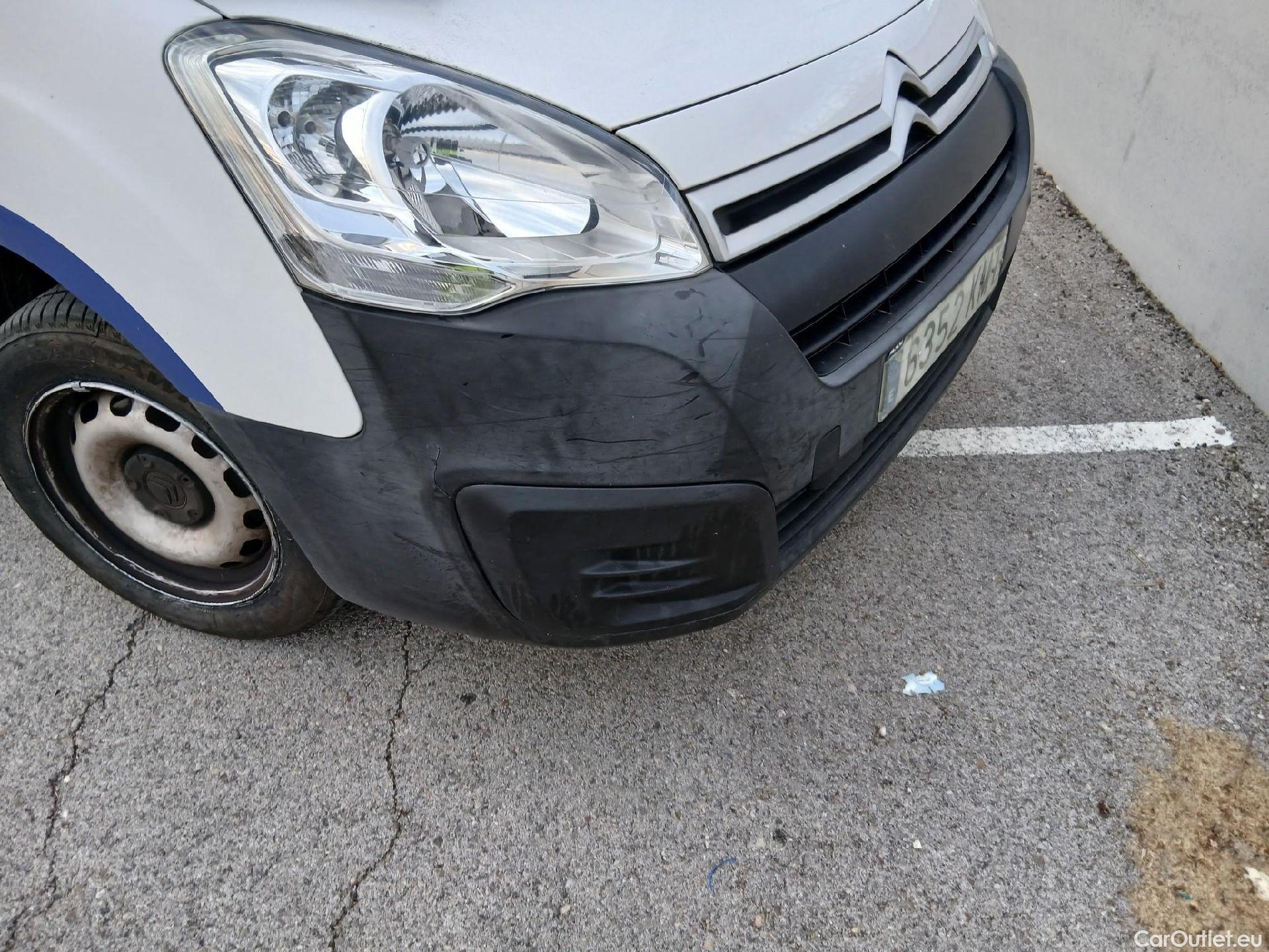  Citroen  Berlingo CITROEN  / 2015 / 3P / furgón derivado de turismo BlueHDi 55KW (75CV) #1