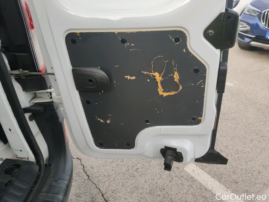  Renault  Kangoo RENAULT  Furgón/2013/3P/furgón derivado de turismo Profesional dCi 55 kW (75 CV) #28