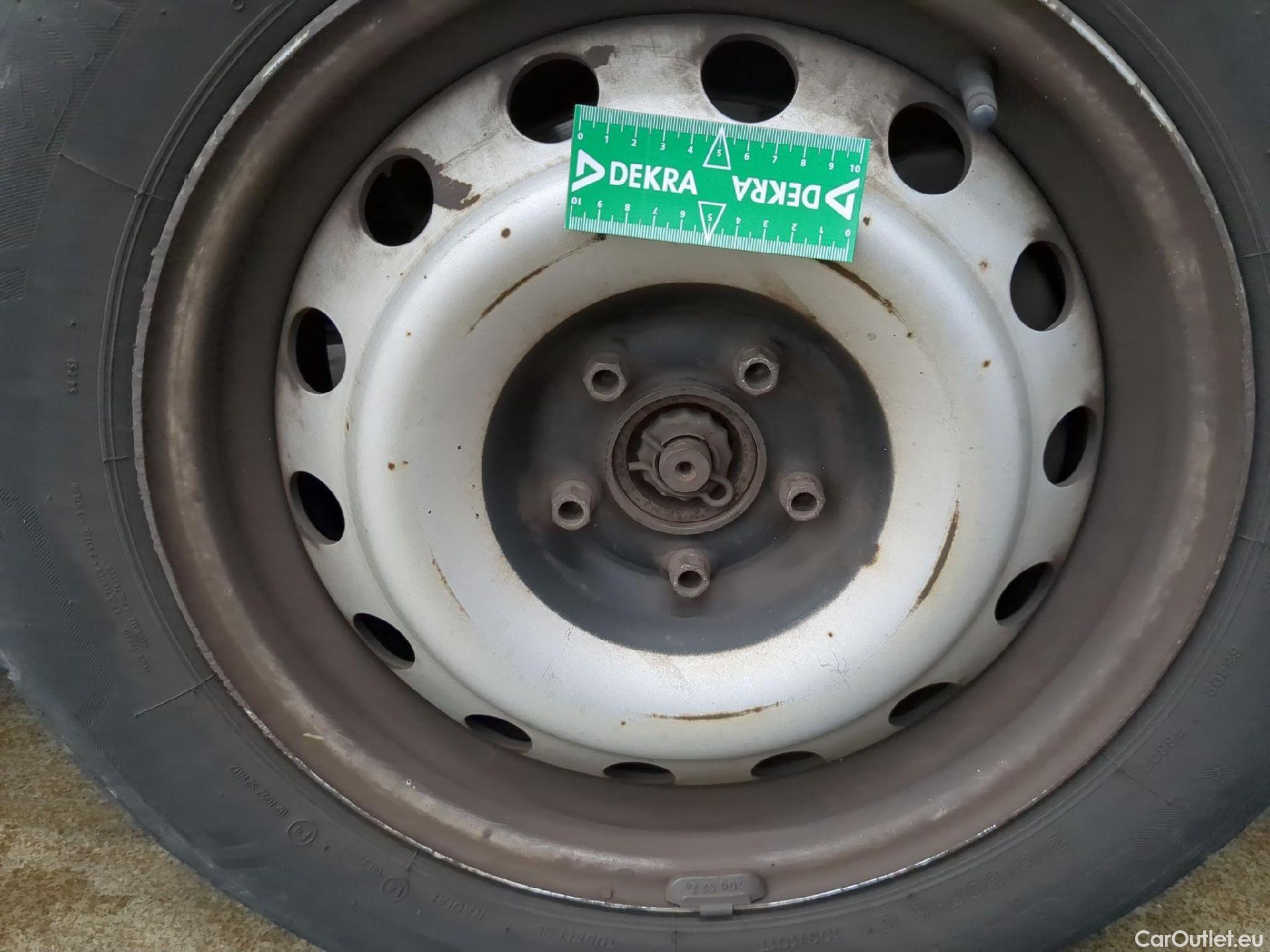  Peugeot  Expert  Fourgon  Fourgon L1H1 Pack CD Clim 2.0 130CV BVM6 #16