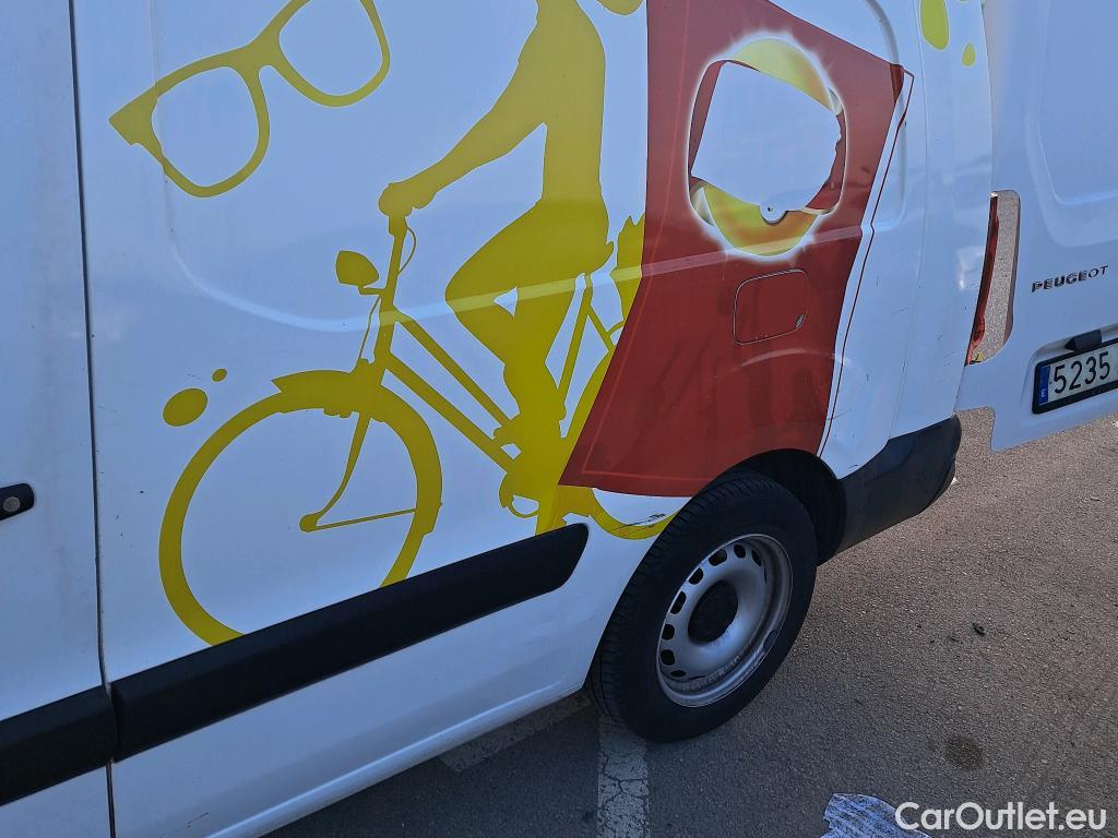 Peugeot  Partner PEUGEOT  VU 4p 2G furgón derivado de Furgón Confort PackL2 BlueHDi 73KW (100) #7