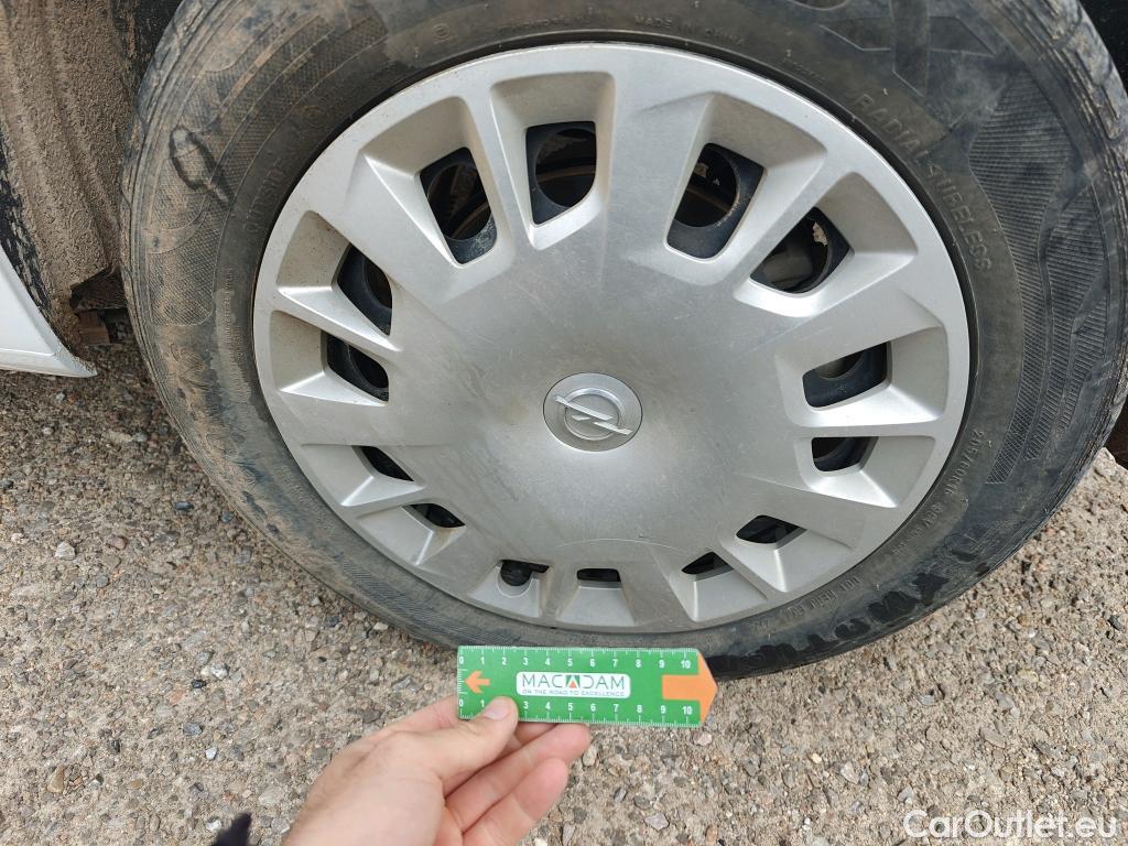  Opel  Combo OPEL  Life / 2018 / 5P / combi 1.5 TD 75kW (100CV) S/S Edition L (IND) #83