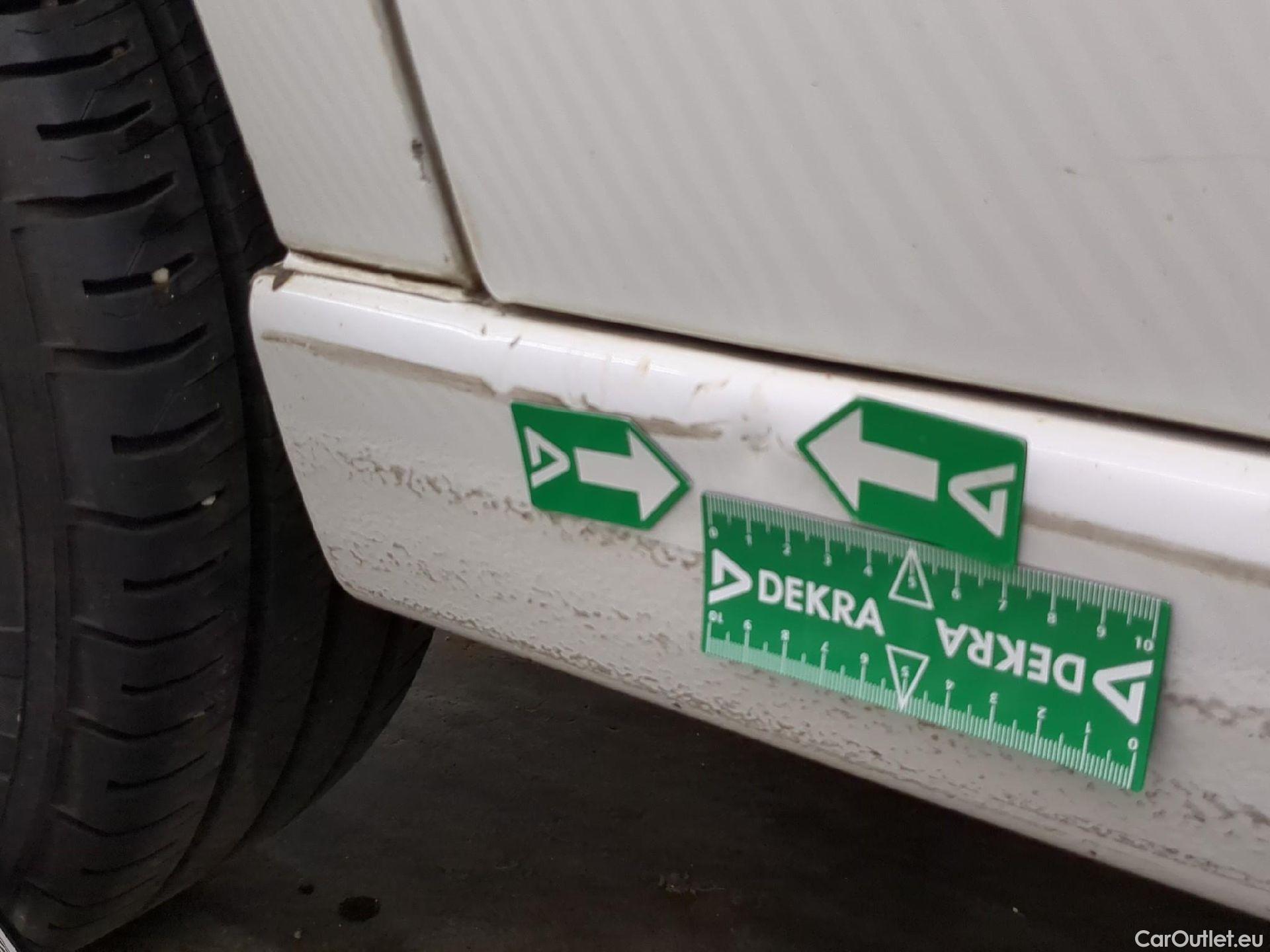  Peugeot  Expert  Fourgon  Fourgon L1H1 Pack CD Clim 2.0 130CV BVM6 #28