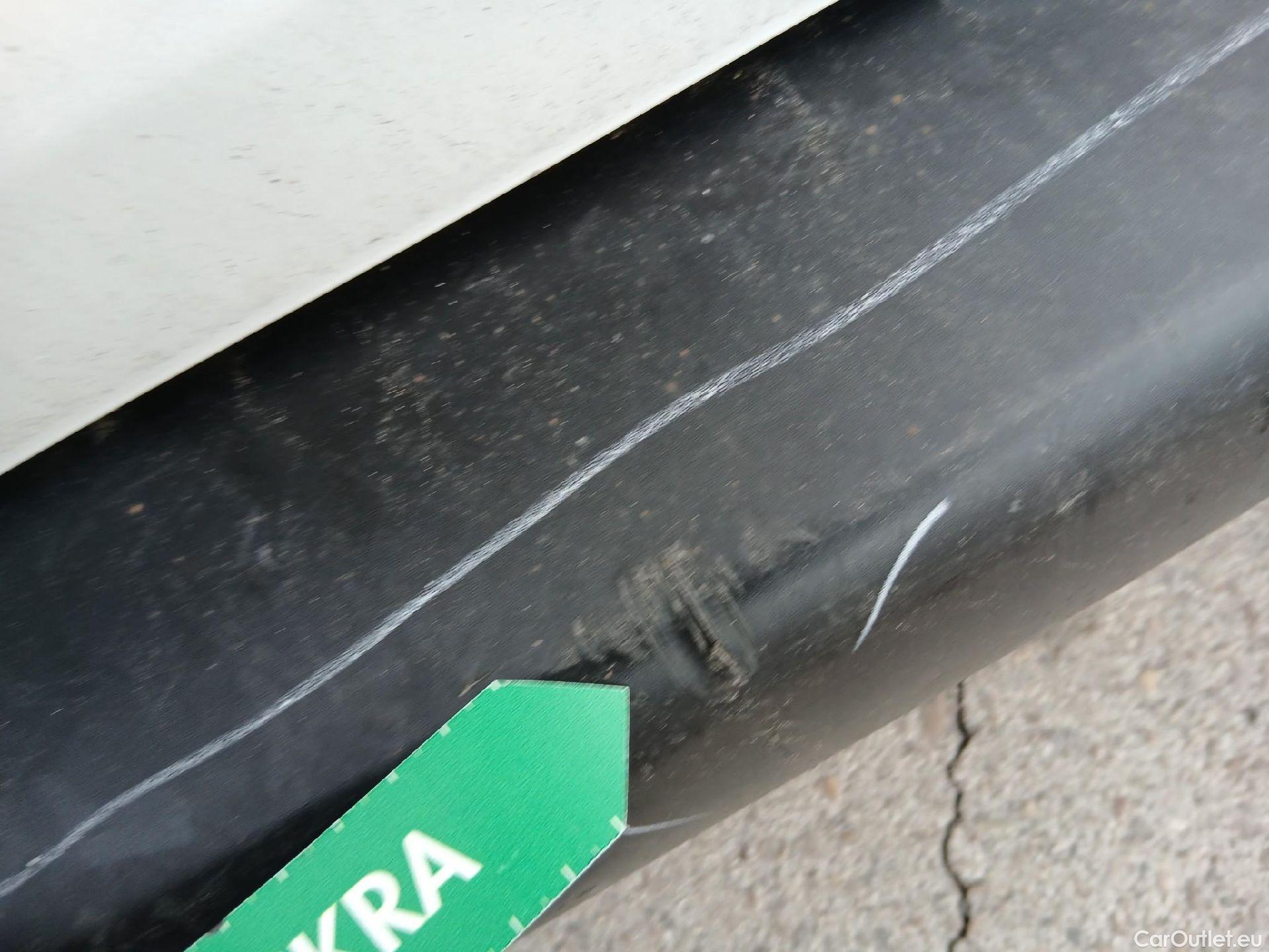  Peugeot  Partner PEUGEOT  / 2018 / 3P / furgón derivado de turismo Pro Standard 600kg BlueHDi 55kW #15