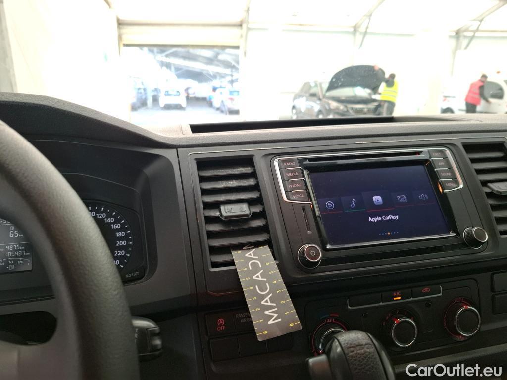  Volkswagen  Transporter T6  Fourgon 2.0 TDI 150CV BVA7 E6 #10