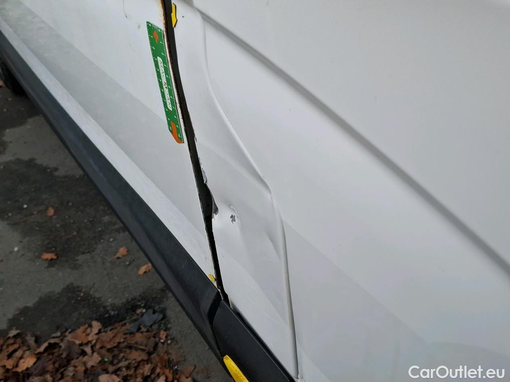  Nissan  NV400 NISSAN  VU 4p Fourgon L3H2 2.3 DCI TT 165 S/S 3500 Business #2