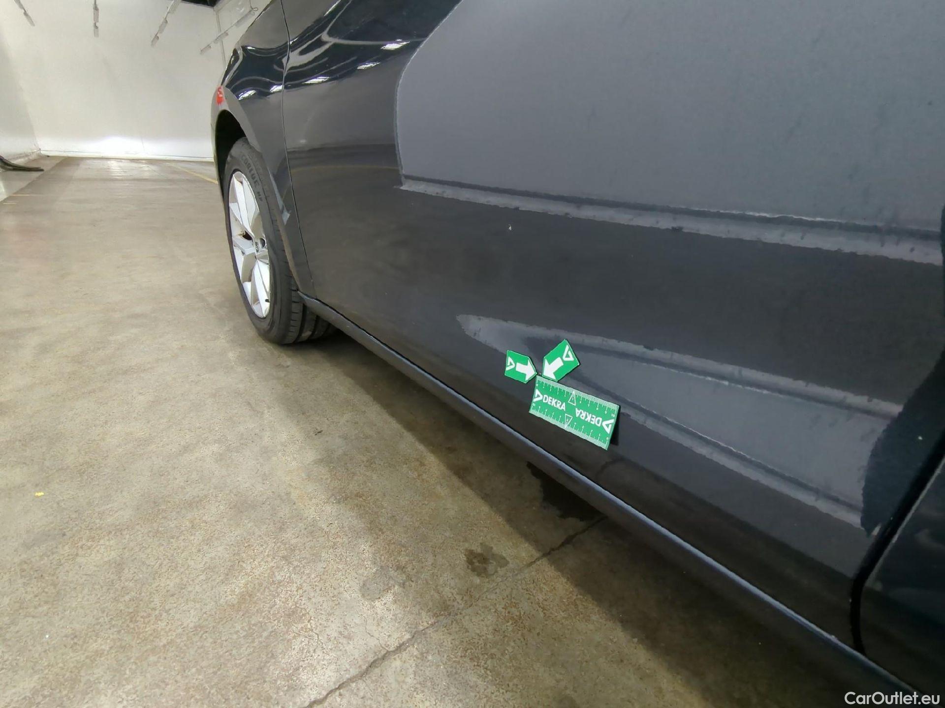  Seat  Leon  Sportstourer / 2020 / 5P / Break 1.0 eTSI 110 DSG S&S Style Business / TRANSFO VP/VF #23