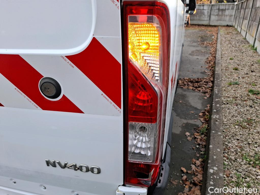  Nissan  NV400 NISSAN  VU 4p Fourgon L3H2 2.3 DCI TT 165 S/S 3500 Business #81