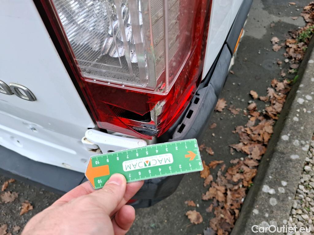  Nissan  NV400 NISSAN  VU 4p Fourgon L3H2 2.3 DCI TT 165 S/S 3500 Business #82