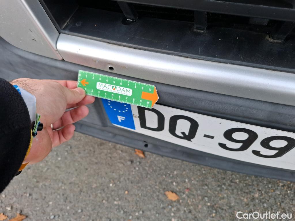  Nissan  NV400 NISSAN  VU 4p Fourgon L3H2 2.3 DCI TT 165 S/S 3500 Business #63