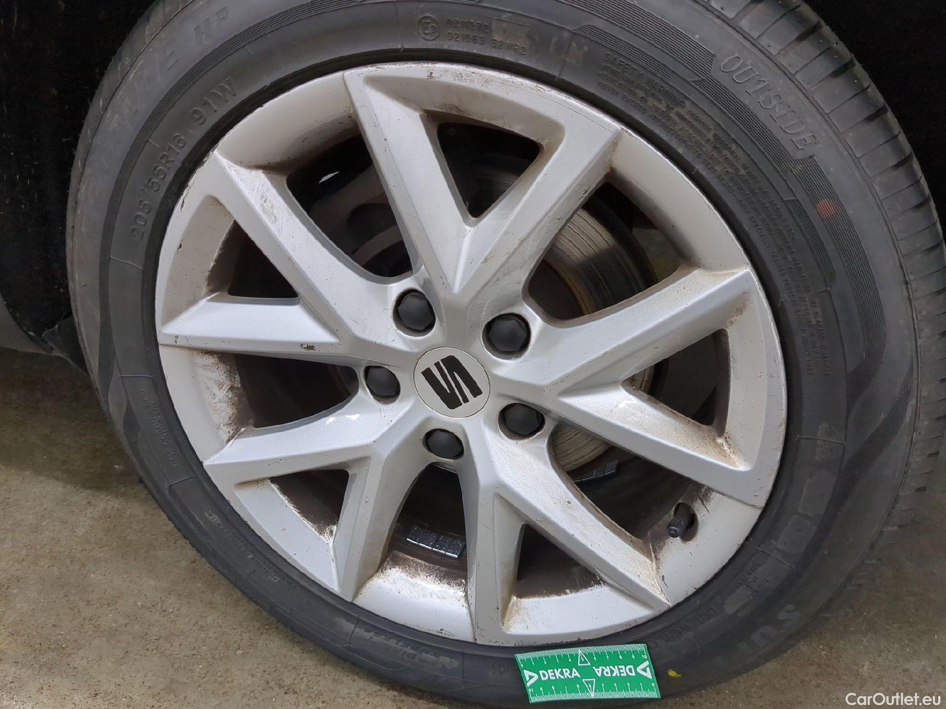  Seat  Leon  Sportstourer / 2020 / 5P / Break 1.0 eTSI 110 DSG S&S Style Business / TRANSFO VP/VF #11