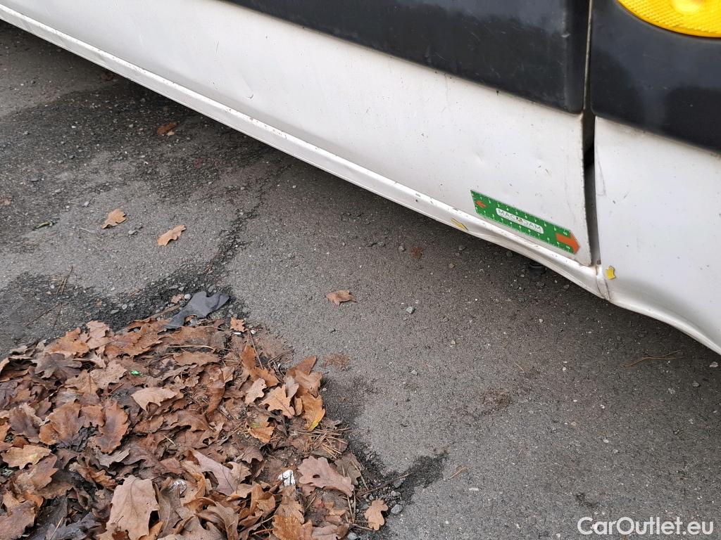  Nissan  NV400 NISSAN  VU 4p Fourgon L3H2 2.3 DCI TT 165 S/S 3500 Business #71