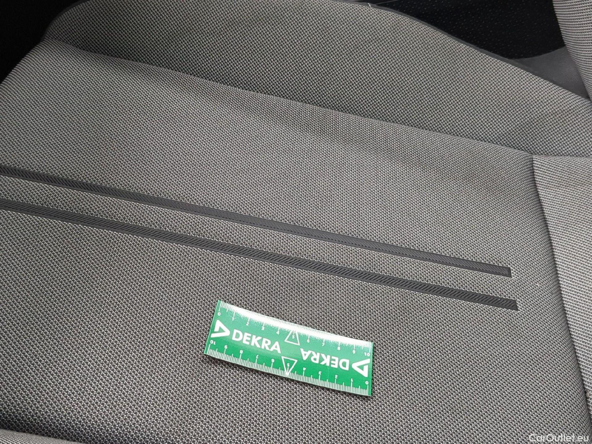  Seat  Leon  Sportstourer / 2020 / 5P / Break 1.0 eTSI 110 DSG S&S Style Business / TRANSFO VP/VF #2