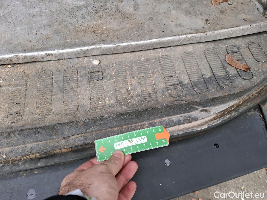  Nissan  NV400 NISSAN  VU 4p Fourgon L3H2 2.3 DCI TT 165 S/S 3500 Business #52