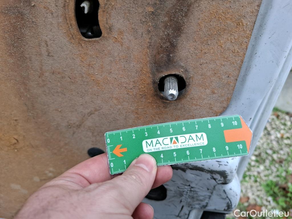  Nissan  NV400 NISSAN  VU 4p Fourgon L3H2 2.3 DCI TT 165 S/S 3500 Business #108