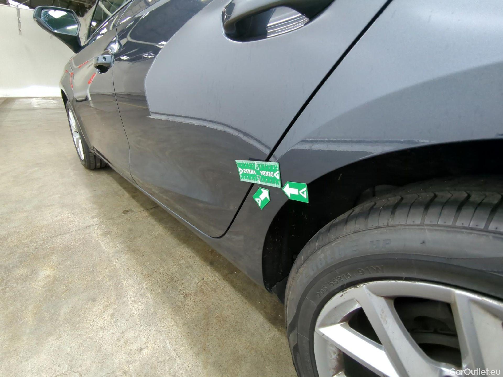  Seat  Leon  Sportstourer / 2020 / 5P / Break 1.0 eTSI 110 DSG S&S Style Business / TRANSFO VP/VF #25