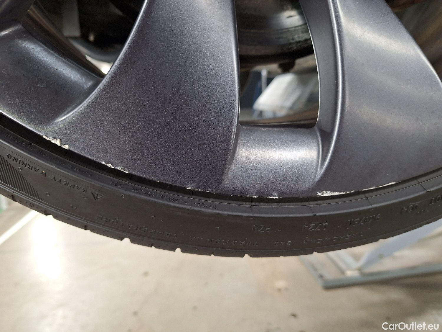  Tesla  Model 3 Tesla,  '18 BEV, Tesla  Performance Dual Motor AWD 4d #8