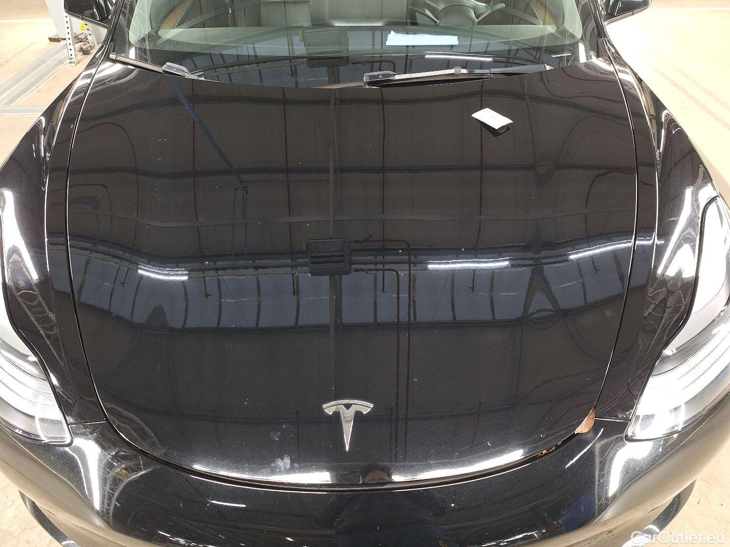  Tesla  Model 3 Tesla,  '18 BEV, Tesla  Performance Dual Motor AWD 4d #38