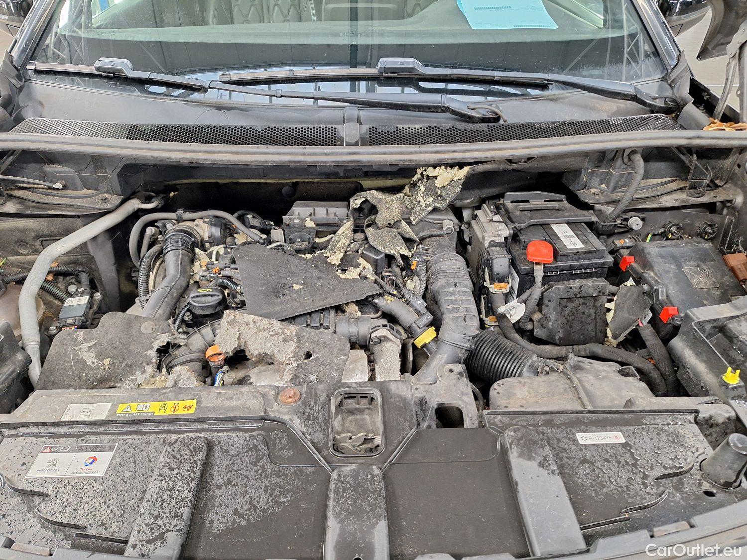  Peugeot  5008 Peugeot,  '16, Peugeot  1.5 BlueHDi 96kW S&S GT Line 5d 7pl #41