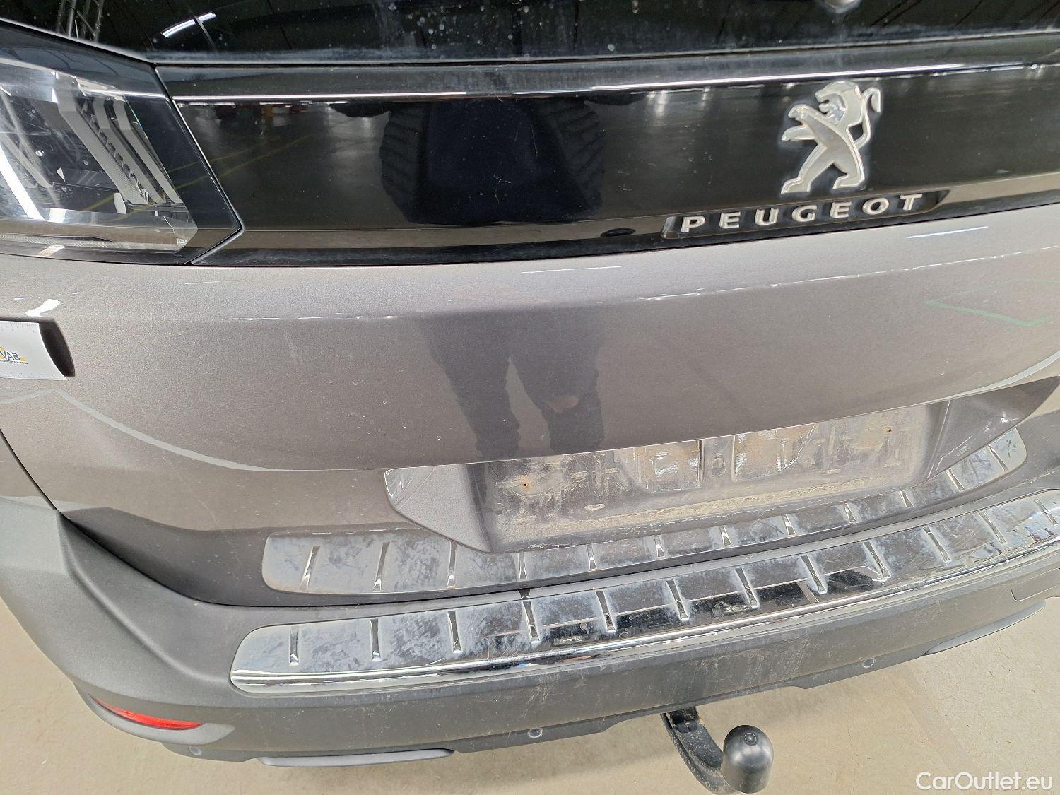  Peugeot  5008 Peugeot,  FL'20, Peugeot  1.5 BlueHDi 96kW S&S EAT8 Allure Pack #50