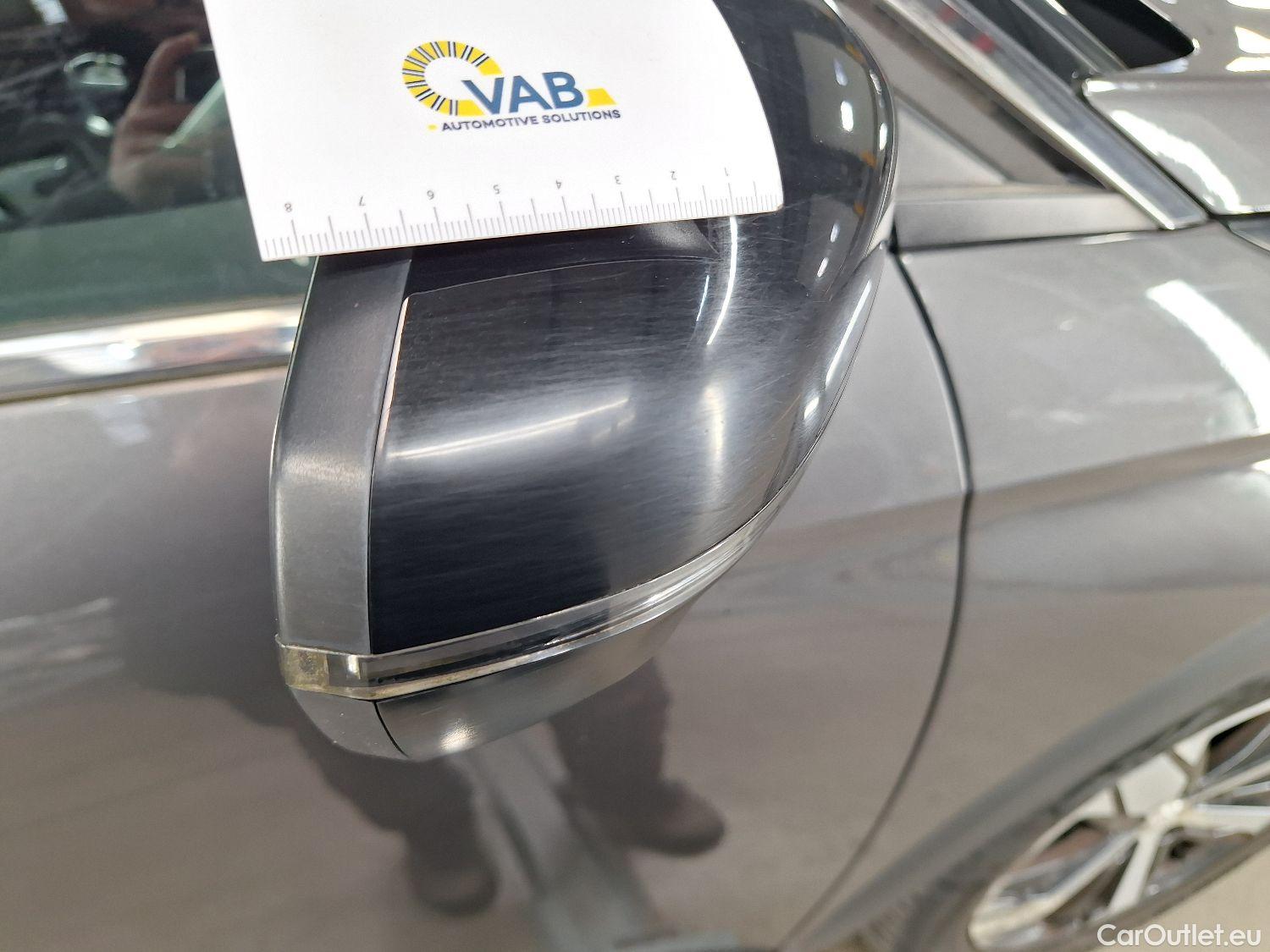  Peugeot  5008 Peugeot,  '16, Peugeot  1.5 BlueHDi 96kW S&S GT Line 5d 7pl #32