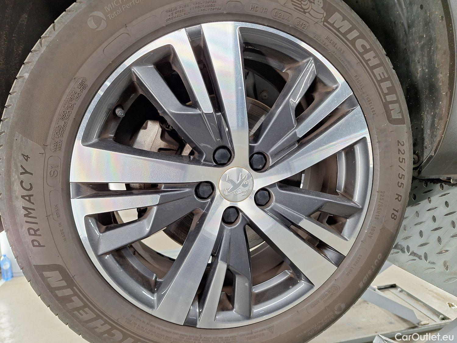  Peugeot  3008 Peugeot,  FL'20, Peugeot  1.5 BlueHDi 96kW S&S EAT8 Allure Pack #11