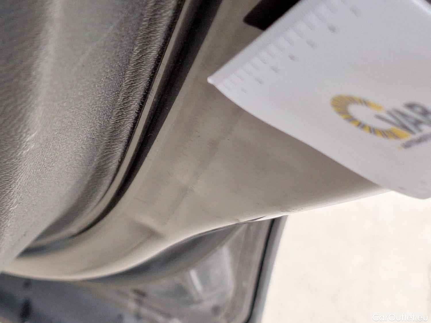  Peugeot  5008 Peugeot,  '16, Peugeot  1.5 BlueHDi 96kW S&S GT Line 5d 7pl #25