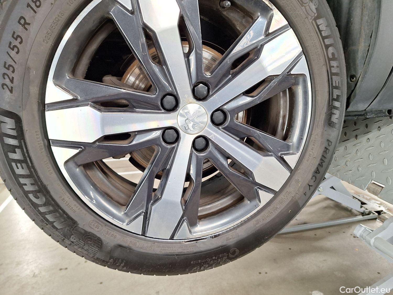  Peugeot  5008 Peugeot,  '16, Peugeot  1.5 BlueHDi 96kW S&S GT Line 5d 7pl #3