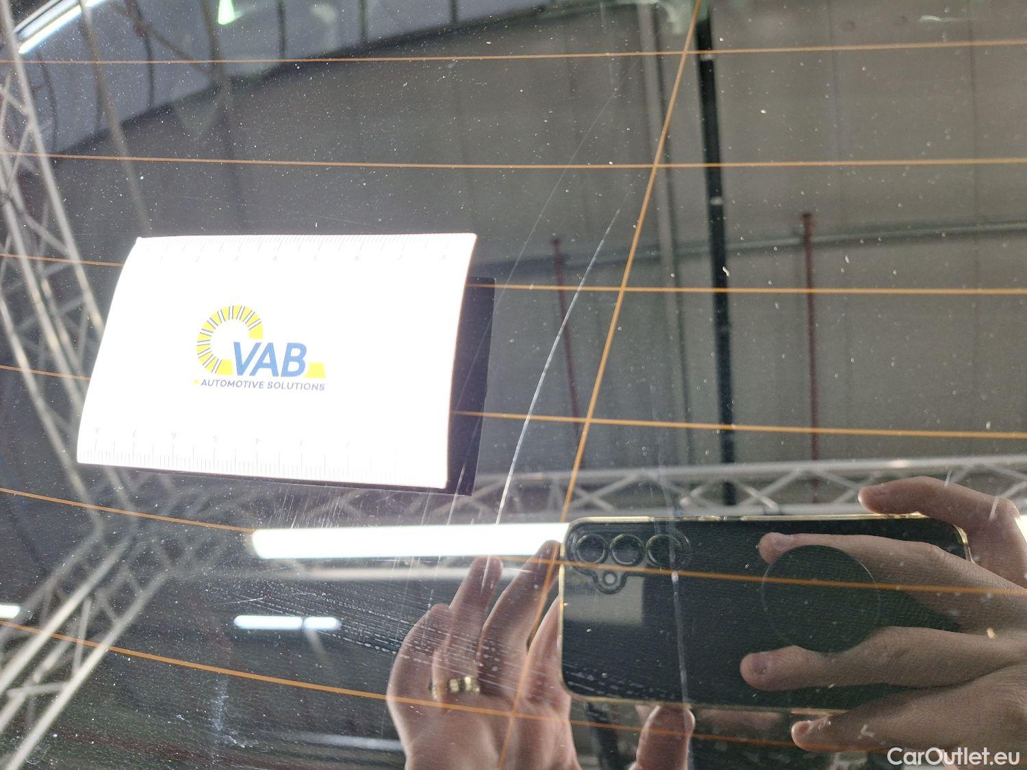  Peugeot  3008 Peugeot,  FL'20, Peugeot  1.5 BlueHDi 96kW S&S EAT8 Allure Pack #25