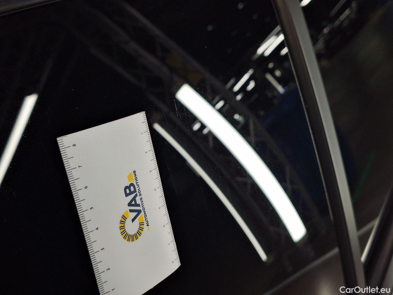  Bmw  Serie 3 BMW, 3-serie '18, BMW 3 Reeks Berline 318dA (110 kW) 4d #29