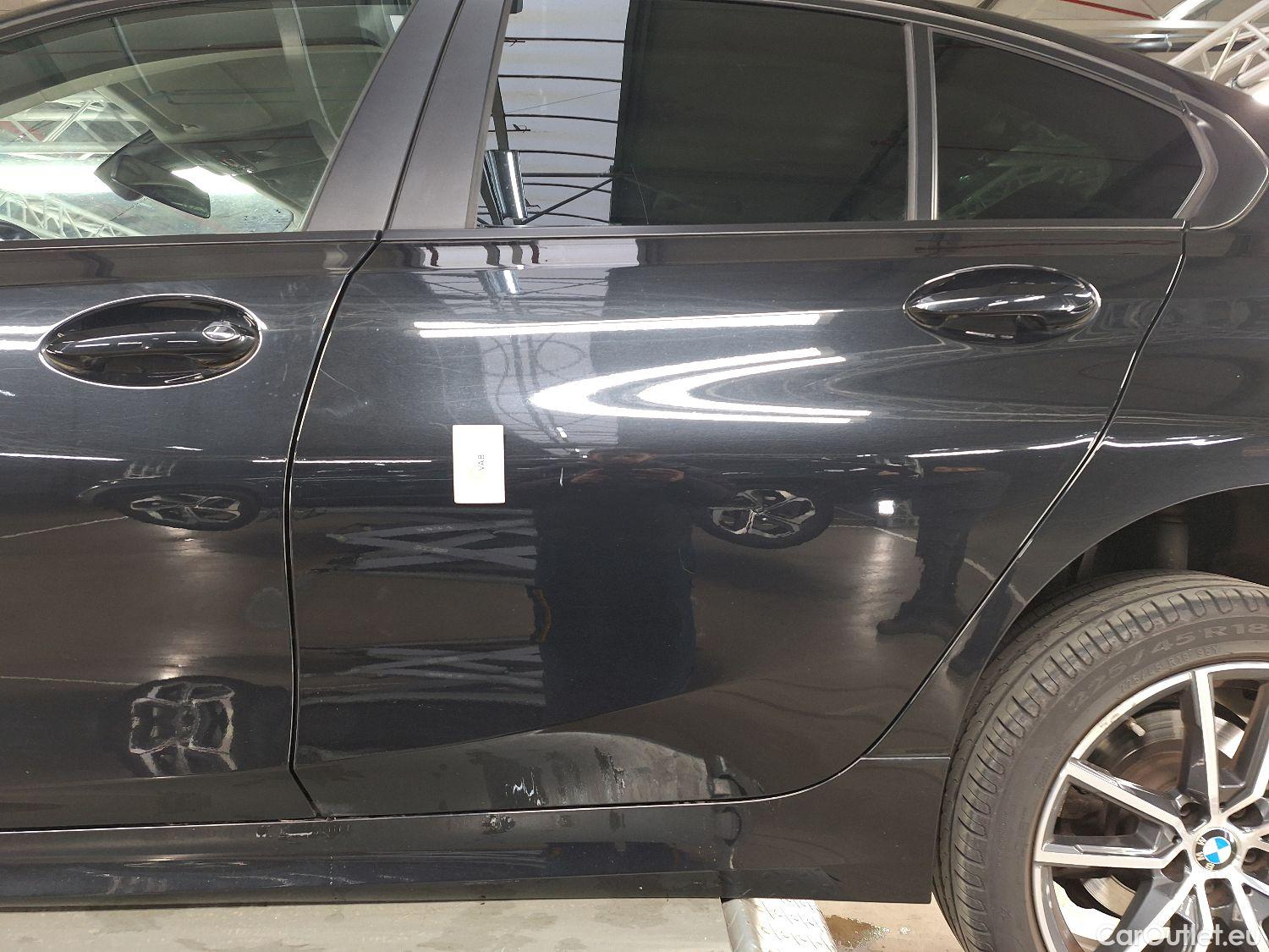  Bmw  Serie 3 BMW, 3-serie '18, BMW 3 Reeks Berline 318dA (110 kW) 4d #22