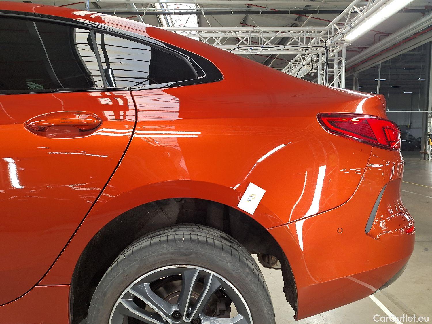  Bmw  Serie 2 BMW, 2-serie Gr.Coupé '19, BMW 2 Reeks Gran Coupé 216dA (85kW) 4d #18