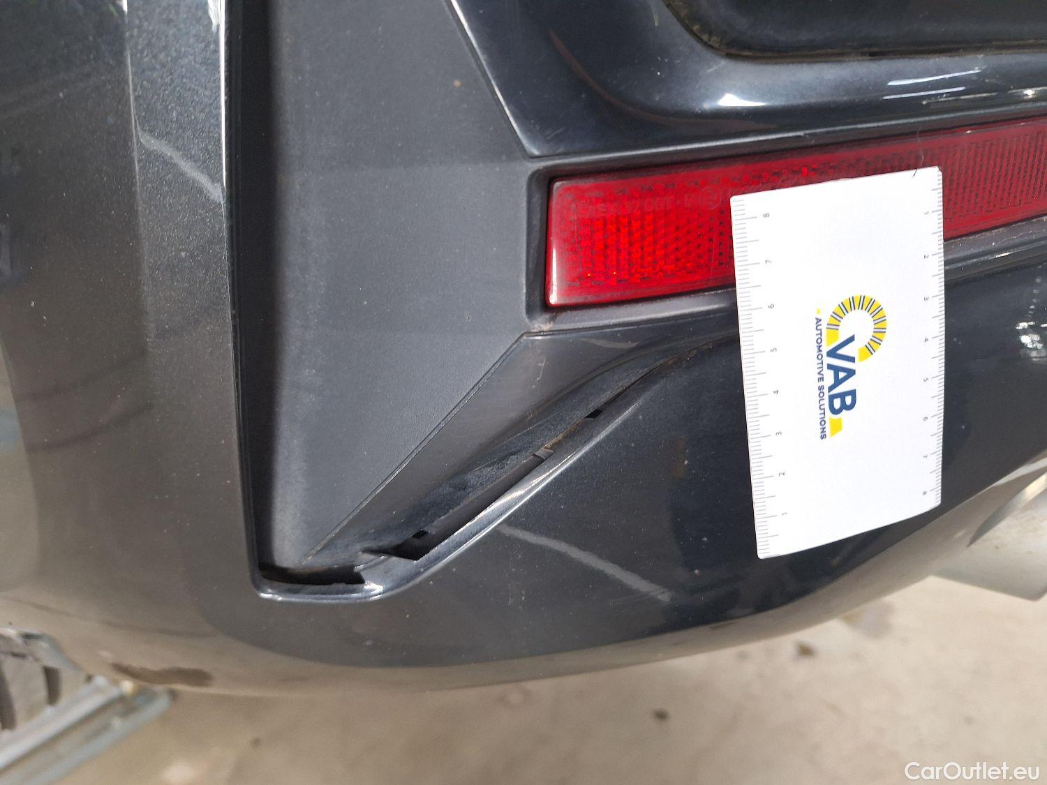  Bmw  Serie 3 BMW, 3-serie '18, BMW 3 Reeks Berline 318dA (110 kW) 4d #15