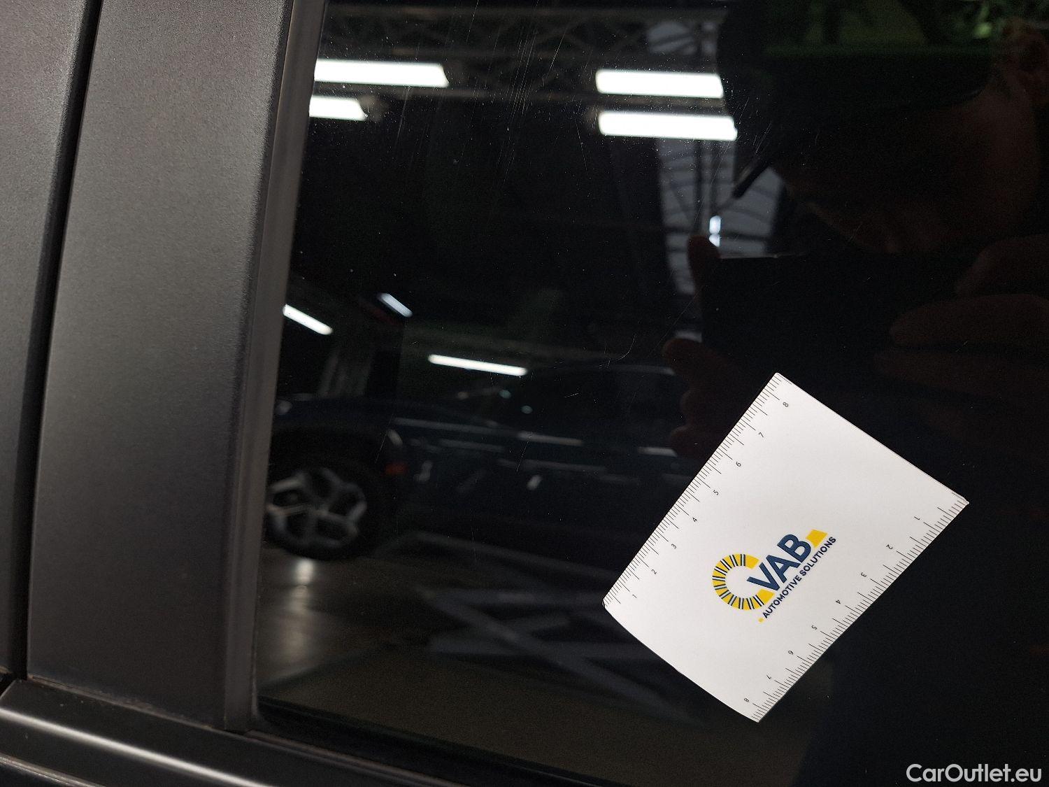  Bmw  Serie 3 BMW, 3-serie '18, BMW 3 Reeks Berline 318dA (110 kW) 4d #28