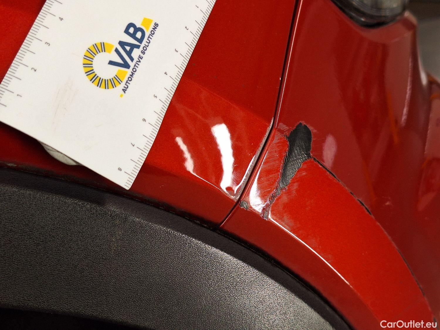  Volvo  XC 40 Volvo, XC40 '17, Volvo XC40 T5 Recharge Geartronic R-Design 5d #27