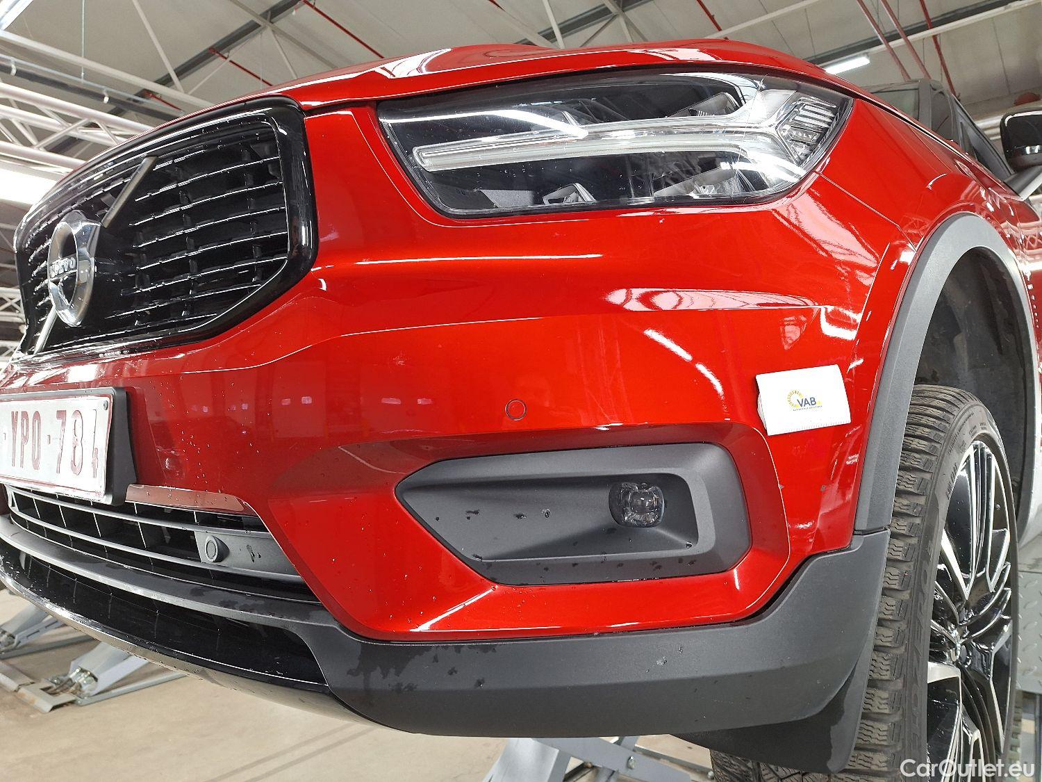  Volvo  XC 40 Volvo, XC40 '17, Volvo XC40 T5 Recharge Geartronic R-Design 5d #10