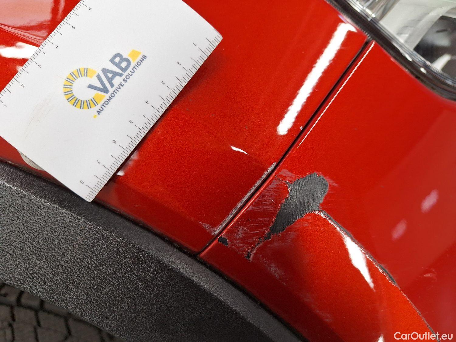  Volvo  XC 40 Volvo, XC40 '17, Volvo XC40 T5 Recharge Geartronic R-Design 5d #29