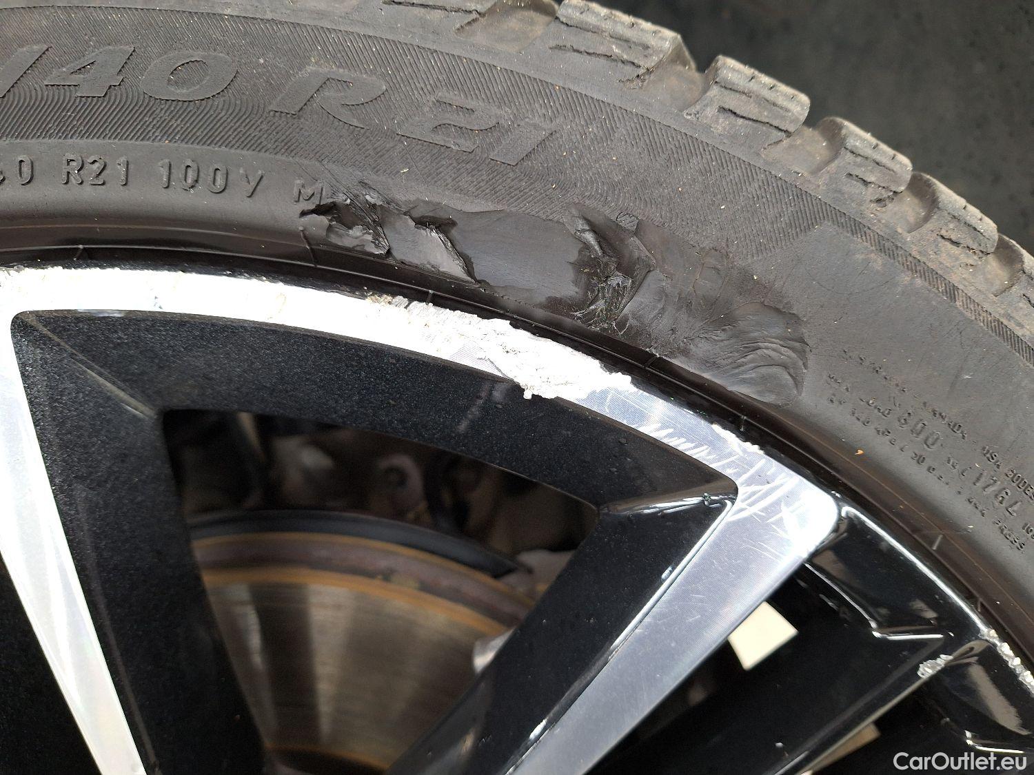  Volvo  XC 40 Volvo, XC40 '17, Volvo XC40 T5 Recharge Geartronic R-Design 5d #19