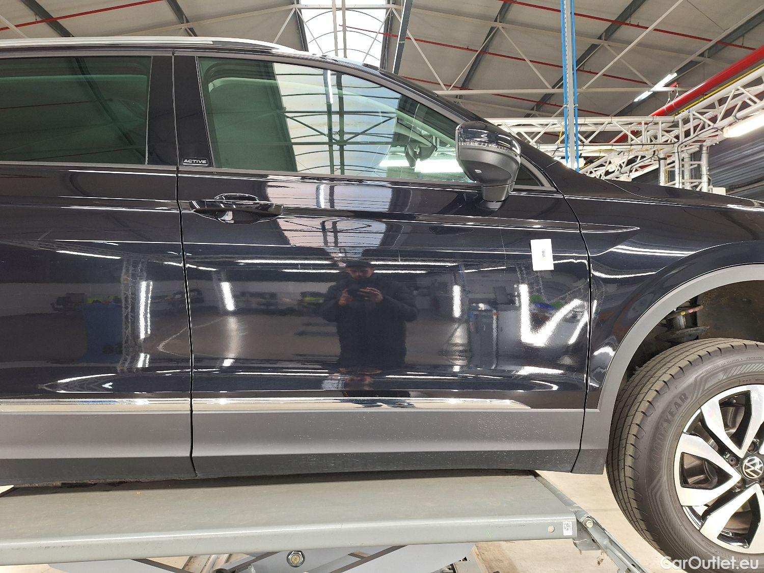  Volkswagen  Tiguan VW,  FL'20, Volkswagen  1.5 TSI 110kW DSG Active 5d #19