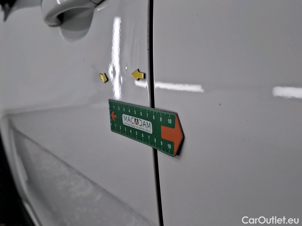  Citroen  C3  Société Feel 1.5 BlueHDI 100CV BVM5 E6dT #13